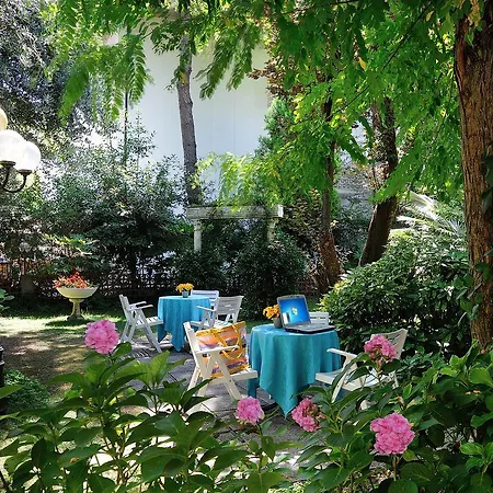 Antea Hotel 3*